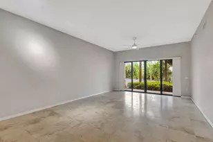 1620 Presidential Way, West Palm Beach, FL 33401 - Photo 8