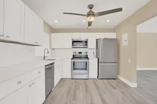 101 NW 9th St, Boca Raton, FL 33432 - Photo 12