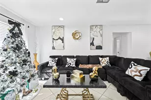 237 SW 5th Ave, Boynton Beach, FL 33435 - Photo 6