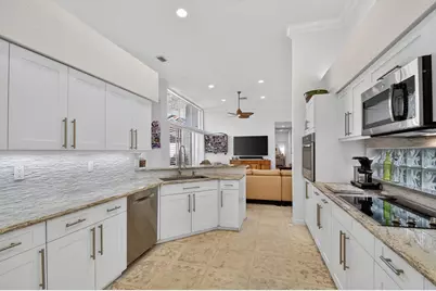 10646 Greenbriar Villa Drive, Lake Worth, FL 33449 - Photo 22
