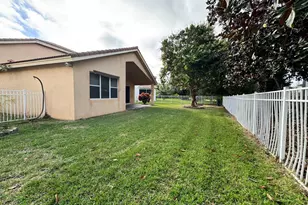 4910 SE Askew Ave, Stuart, FL 34997 - Photo 2