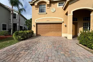 4910 SE Askew Ave, Stuart, FL 34997 - Photo 2