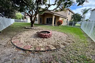 4910 SE Askew Ave, Stuart, FL 34997 - Photo 4