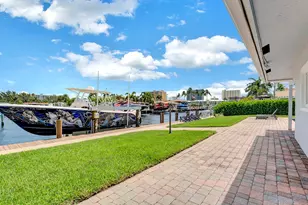 2739 NE 10th St, Pompano Beach, FL 33062 - Photo 28