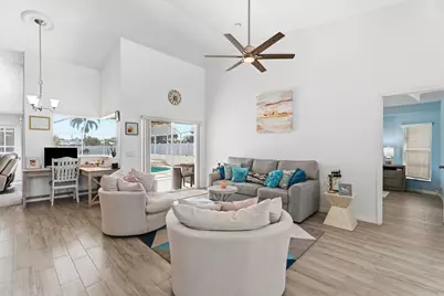 6024 NW Favian Avenue, Port Saint Lucie, FL 34986 - Photo 8