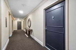 2400 Presidential Way Unit, West Palm Beach, FL 33401 - Photo 2