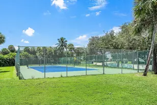 2400 Presidential Way Unit, West Palm Beach, FL 33401 - Photo 44