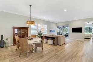 218 Isle Verde Way, Palm Beach Gardens, FL 33418 - Photo 6