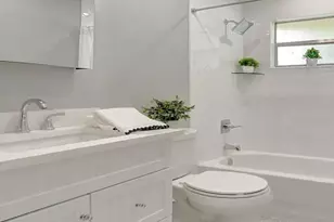 556 Monaco L, Delray Beach, FL 33446 - Photo 8