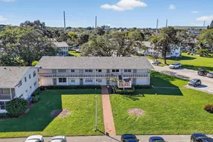 326 Farnham P, Deerfield Beach, FL 33442 - Photo 22