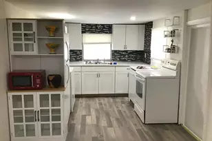 2886 Croton Ln, West Palm Beach, FL 33403 - Photo 2