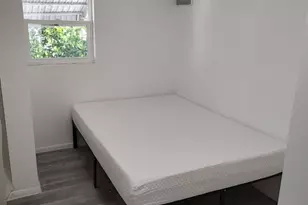 2886 Croton Ln, West Palm Beach, FL 33403 - Photo 20