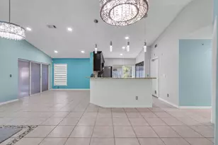 20718 NW 3rd Ct, Pembroke Pines, FL 33029 - Photo 8