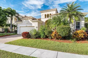6383 Paradise Cove, West Palm Beach, FL 33411 - Photo 2