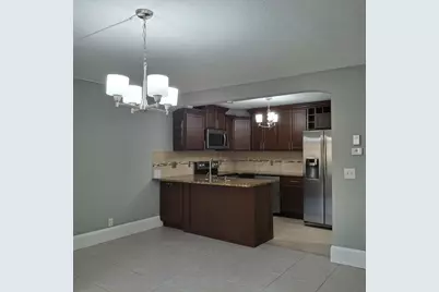 115 Lake Pine Circle, Unit #D-1, Greenacres, FL 33463 - Photo 8