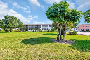 398 Sheffield Q, West Palm Beach, FL 33417 - Photo 26