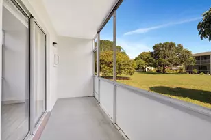 398 Sheffield Q, West Palm Beach, FL 33417 - Photo 24