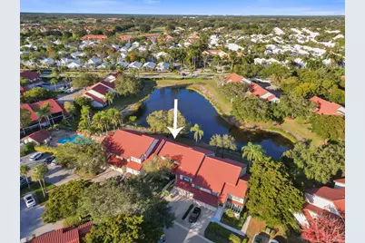 4 Lexington Lane E, Unit #G, Palm Beach Gardens, FL 33418 - Photo 2