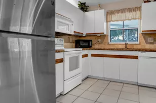 4846 NW 14th St, Coconut Creek, FL 33063 - Photo 12