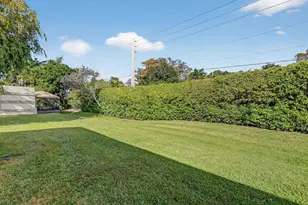 9215 Flynn Cir, Boca Raton, FL 33496 - Photo 30