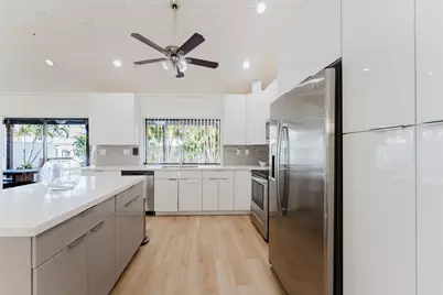 665 Jeffery Street, Boca Raton, FL 33487 - Photo 10