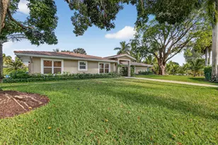 937 SW 34th Ct, Boynton Beach, FL 33435 - Photo 2