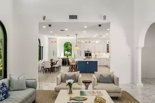 18385 SE Village Cir, Jupiter, FL 33469 - Photo 10