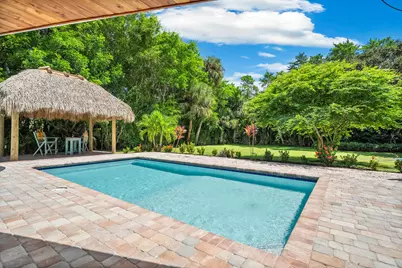 3 Mandalay Road, Sewalls Point, FL 34996 - Photo 2