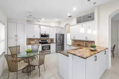 6698 Sherbrook Drive, Boynton Beach, FL 33437 - Photo 12