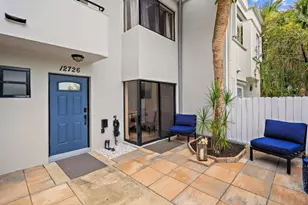 12726 Peconic Ct, Wellington, FL 33414 - Photo 22