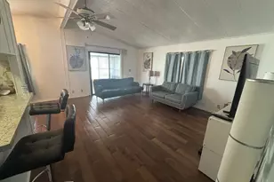 570 NE 47th Ct Lot 430, Deerfield Beach, FL 33064 - Photo 10