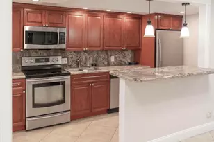 951 De Soto Rd, Boca Raton, FL 33432 - Photo 22