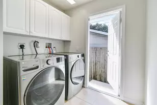 2352 SE Monroe St, Stuart, FL 34997 - Photo 28