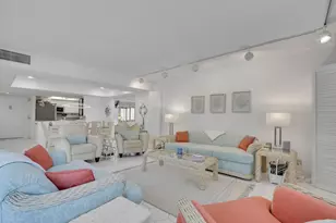 1618 12 Oaks Way, North Palm Beach, FL 33408 - Photo 8