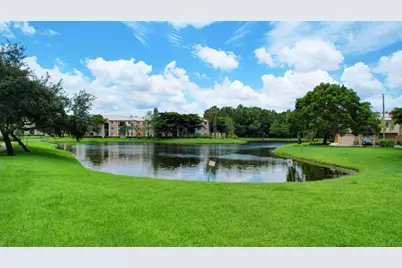 300 Crestwood Court N, Unit #307, Royal Palm Beach, FL 33411 - Photo 26