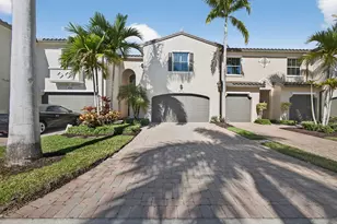 4543 Mediterrenean Circle, Palm Beach Gardens, FL 33418 - Photo 2
