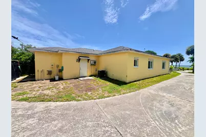 6807 S Indian River Drive, Fort Pierce, FL 34982 - Photo 34
