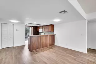 1701 Presidential Way, West Palm Beach, FL 33401 - Photo 12