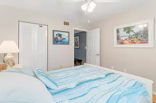 110 Half Moon Cir, Hypoluxo, FL 33462 - Photo 14