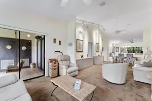 4900 Lucerne Lakes Blvd W, Lake Worth, FL 33467 - Photo 14