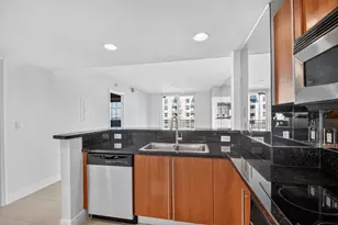 610 Clematis St, West Palm Beach, FL 33401 - Photo 10