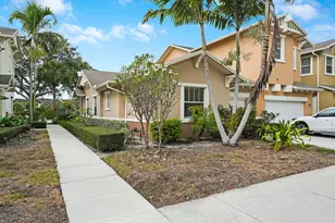 881 Marina Del Ray Ln, West Palm Beach, FL 33401 - Photo 2