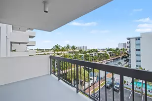 4800 Bayview Dr, Fort Lauderdale, FL 33308 - Photo 16