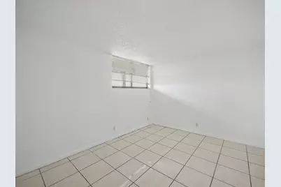 4800 Bayview Drive, Unit #606, Fort Lauderdale, FL 33308 - Photo 14