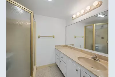 4800 Bayview Drive, Unit #606, Fort Lauderdale, FL 33308 - Photo 12