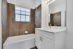 630 NE 14th Ct, Fort Lauderdale, FL 33304 - Photo 12