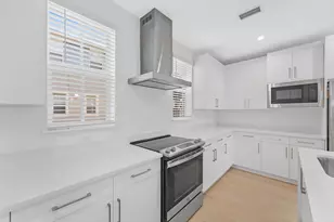 47 NW 4th Ave, Delray Beach, FL 33444 - Photo 10