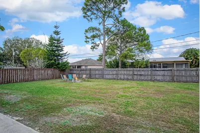 407 SW Molloy Street, Port Saint Lucie, FL 34984 - Photo 24