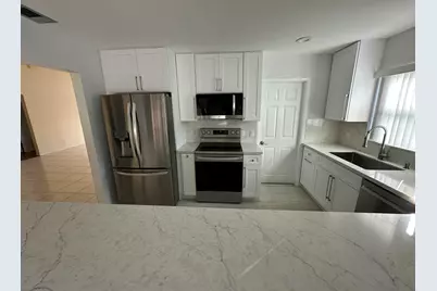 3291 SW 4th Street, Deerfield Beach, FL 33442 - Photo 14