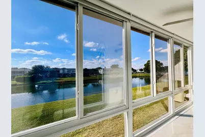 204 Bedford H, West Palm Beach, FL 33417 - Photo 10